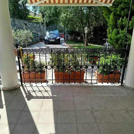 Alli Meria Apartmán *